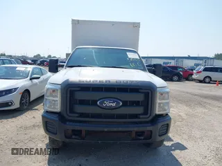 2012 Ford F-250 XL с VIN 1FDBF2B60CEC35487, выставлен на аукционе IAAI как лот 42251524 с пробегом 380 107 миль миль и . История ставок и продаж доступна на DreamBid. Изображение 12.