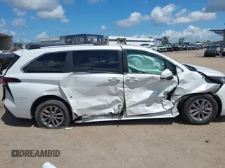 2022 Toyota Sienna XLE с VIN 5TDYRKECXNS074912, выставлен на аукционе IAAI как лот 42266527 с пробегом 59 596 миль миль и . История ставок и продаж доступна на DreamBid. Изображение 13.