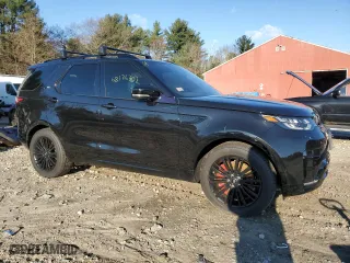 2018 Land Rover Discovery HSE Luxury with VIN SALRT2RV9JA072134, listed as a Copart auction lot 68126302 with 48,966 mi miles. Bid and sale history available at carsss.com. Image 4.