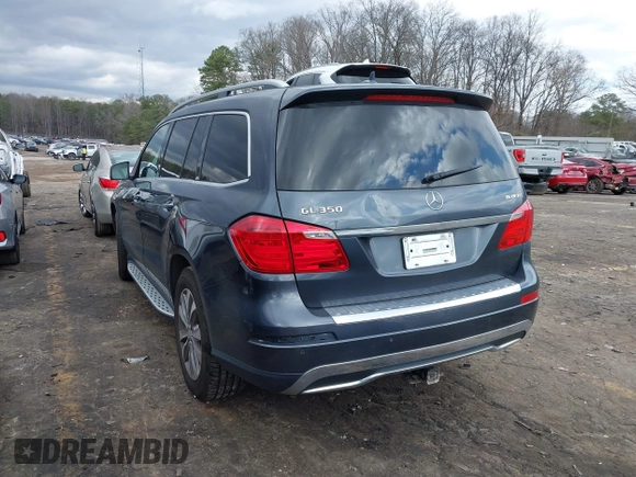 2015 Mercedes-Benz GL-Class GL 350 BlueTEC with VIN 4JGDF2EE1FA441750, listed as a IAAI auction lot 41716996 with 87,026 mi miles. Bid and sale history available at carsss.com. Image 3.