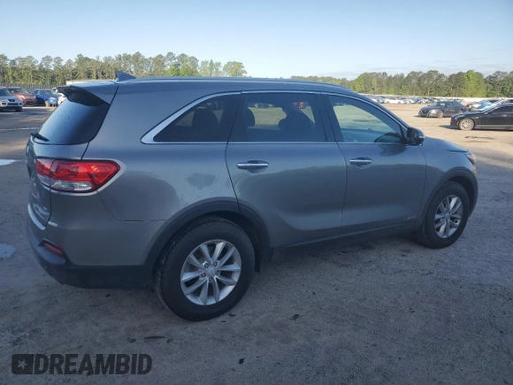 2017 Kia Sorento LX z VIN 5XYPGDA36HG263139, wystawiony jako Copart lot #52196675 z przebiegiem 89 401 mil mil oraz Szkoda całkowita • Salvage title. Historia ofert i sprzedaży dostępna na DreamBid. Obrazek 3.