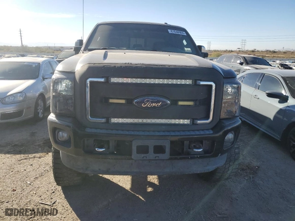 2015 Ford Super Duty F-250 SRW Lariat with VIN 1FT7W2BT9FEC80321, listed as a Copart auction lot 81848904 with 0 mi miles and Salvage Title. Bid and sale history available at carsss.com. Image 5.
