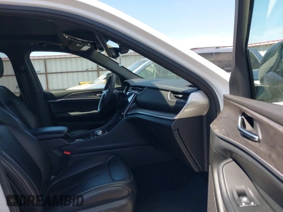 2024 Jeep Grand Cherokee с VIN 1C4RJYB6XRC135521, выставлен на аукционе IAAI как лот 42853749 с пробегом 27 428 миль миль и . История ставок и продаж доступна на DreamBid. Изображение 5.