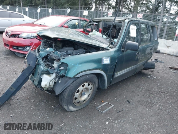 2000 Honda CR-V LX with VIN JHLRD2848YC003501, listed as a IAAI auction lot 41213195 with 247,395 mi miles. Bid and sale history available at carsss.com. Image 2.