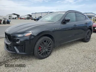 2021 Maserati Levante z VIN ZN661XUA5MX357852, wystawiony jako Copart lot #52994435 z przebiegiem 109 064 mil mil oraz Szkody całkowita. Historia ofert i sprzedaży dostępna na DreamBid. Obrazek 1.