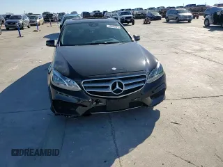 2014 Mercedes-Benz E 400 Sport with VIN WDDHF9FB2EA832266, listed as a Copart auction lot 43920075 with 56,524 mi miles and Salvage Title. Bid and sale history available at DreamBid. Image 10.