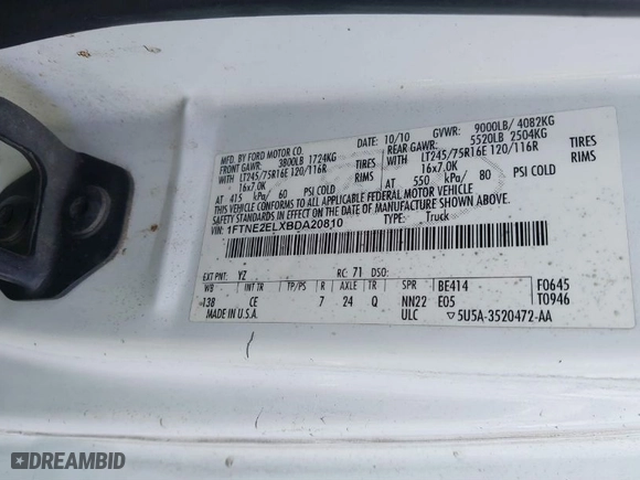 2011 Ford Econoline Cargo Van Commercial with VIN 1FTNE2ELXBDA20810, listed as a IAAI auction lot 41799682 with 206,083 mi miles. Bid and sale history available at carsss.com. Image 9.