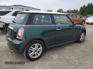 2012 MINI Hardtop with VIN WMWSU3C51CT259005, listed as a Copart auction lot 60710015 with 84,218 mi miles and Salvage title. Bid and sale history available at DreamBid. Image 3.