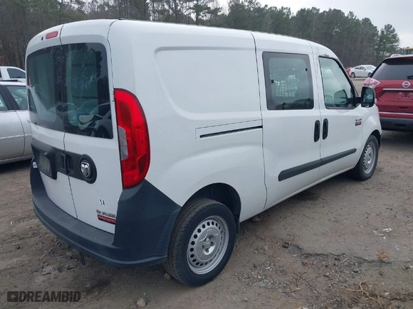 2019 Ram ProMaster City Cargo Van Tradesman with VIN ZFBHRFAB1K6M31770, listed as a IAAI auction lot 41123546 with 75,517 mi miles. Bid and sale history available at carsss.com. Image 4.