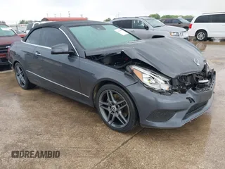 2015 Mercedes-Benz E with VIN WDDKK6FF5FF301120, listed as a IAAI auction lot 41904856 with 122,489 mi miles. Bid and sale history available at carsss.com. Image 1.