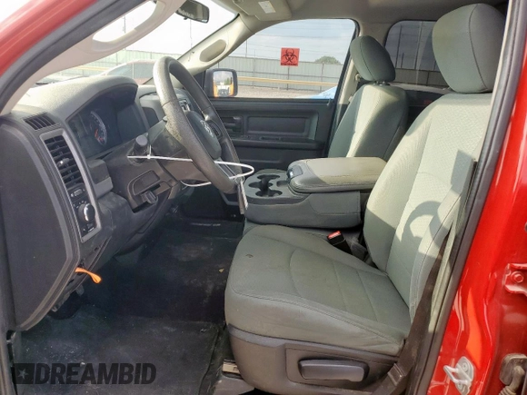 2018 Ram 1500 Express z VIN 1C6RR7FT2JS244415, wystawiony jako Copart lot #59847905 z przebiegiem 144 915 mil mil oraz Czysty tytuł • Clean title. Historia ofert i sprzedaży dostępna na DreamBid. Obrazek 7.