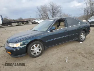1995 Honda Accord with VIN 1HGCD5558SA131467, listed as a Copart auction lot 46284745 with 170,477 mi miles and Salvage title. Bid and sale history available at DreamBid. Image 1.