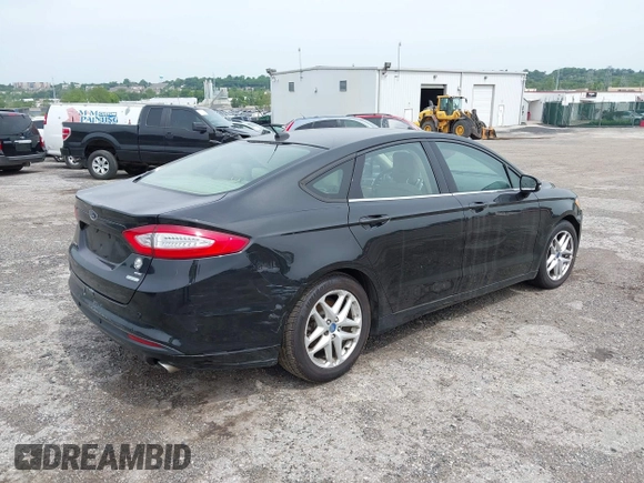 2013 Ford Fusion SE with VIN 3FA6P0HR3DR266150, listed as a IAAI auction lot 42341694 with 123,756 mi miles and . Bid and sale history available at DreamBid. Image 4.