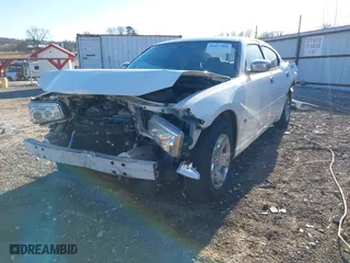 2006 Dodge Charger with VIN 2B3KA43G36H521189, listed as a IAAI auction lot 41417802 with 138,439 mi miles. Bid and sale history available at carsss.com. Image 2.
