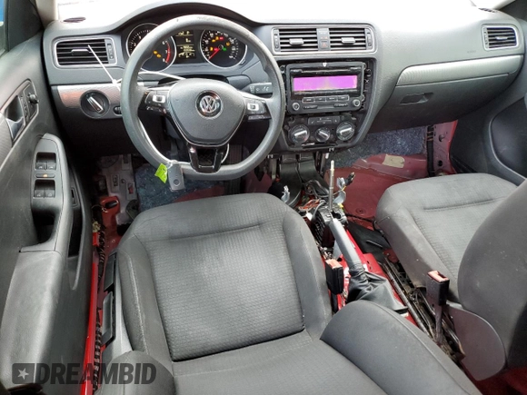 2015 Volkswagen Jetta SE z VIN 3VWD17AJ1FM267584, wystawiony jako Copart lot #55093375 z przebiegiem 159 938 mil mil oraz Szkoda całkowita • Salvage title. Historia ofert i sprzedaży dostępna na DreamBid. Obrazek 8.