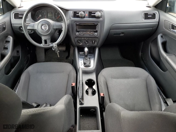 2013 Volkswagen Jetta Sedan S with VIN 3VW2K7AJ4DM401876, listed as a Copart auction lot 40092664 with 111,462 mi miles and Salvage Title. Bid and sale history available at carsss.com. Image 8.