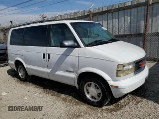 1998 GMC Safari with VIN 1GKDM19W1WB512631, listed as a Copart auction lot 75899764 with 207,067 mi miles and Salvage Title. Bid and sale history available at carsss.com. Image 4.