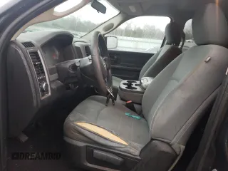 2017 Ram 1500 Express z VIN 1C6RR6FT2HS805619, wystawiony jako Copart lot #45162075 z przebiegiem 234 944 mil mil oraz Czysty tytuł • Clean title. Historia ofert i sprzedaży dostępna na DreamBid. Obrazek 7.