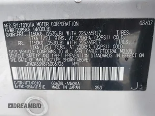 2007 Toyota RAV4 with VIN JTMZK33V876006923, listed as a IAAI auction lot 41406204 with 121,425 mi miles. Bid and sale history available at carsss.com. Image 9.