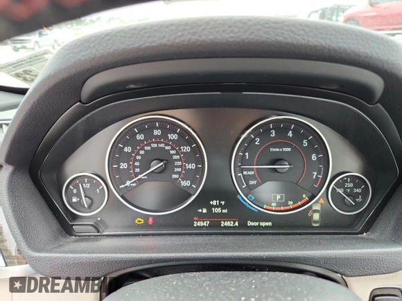 2016 BMW 3 Series 328i xDrive with VIN WBA8E3G57GNU38693, listed as a Copart auction lot 65817895 with 24,947 mi miles and Salvage title. Bid and sale history available at DreamBid. Image 9.