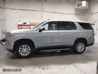 2024 Chevrolet Tahoe LT with VIN 1GNSKNKDXRR133204, listed as a IAAI auction lot 41756028 with 33,140 mi miles. Bid and sale history available at carsss.com. Image 14.