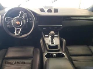 2019 Porsche Cayenne z VIN WP1AA2AY0KDA16923, wystawiony jako Copart lot #35756683 z przebiegiem Nie podano mil oraz . Historia ofert i sprzedaży dostępna na DreamBid. Obrazek 8.