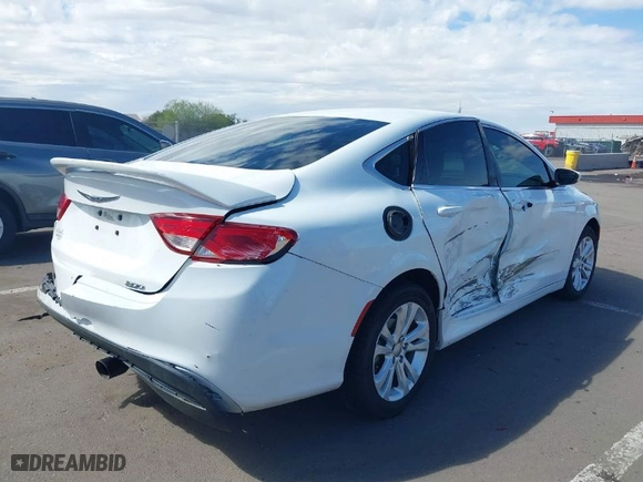 2015 Chrysler 200 Limited with VIN 1C3CCCAB6FN534514, listed as a IAAI auction lot 41777162 with 124,242 mi miles. Bid and sale history available at carsss.com. Image 4.