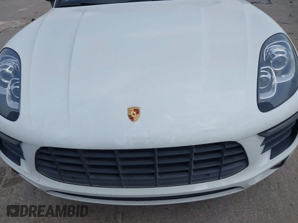 2015 Porsche Macan S with VIN WP1AB2A50FLB60518, listed as a IAAI auction lot 41797095 with 74,294 mi miles. Bid and sale history available at carsss.com. Image 13.