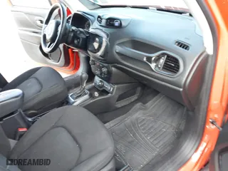 2018 Jeep Renegade Latitude with VIN ZACCJBBB3JPH30968, listed as a IAAI auction lot 41984209 with 106,338 mi miles. Bid and sale history available at carsss.com. Image 5.