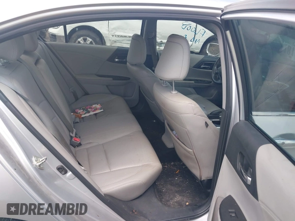 2015 Honda Accord EX-L with VIN 1HGCR2F84FA113871, listed as a IAAI auction lot 42211924 with 200,700 mi miles and . Bid and sale history available at DreamBid. Image 8.