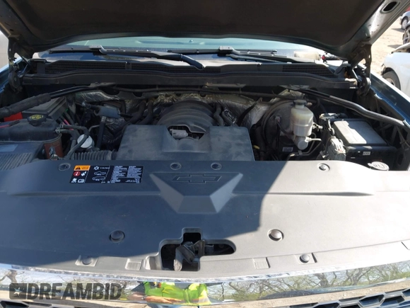 2014 Chevrolet Silverado 1500 LT with VIN 3GCUKREH9EG313565, listed as a IAAI auction lot 42003086 with 112,322 mi miles and . Bid and sale history available at DreamBid. Image 10.