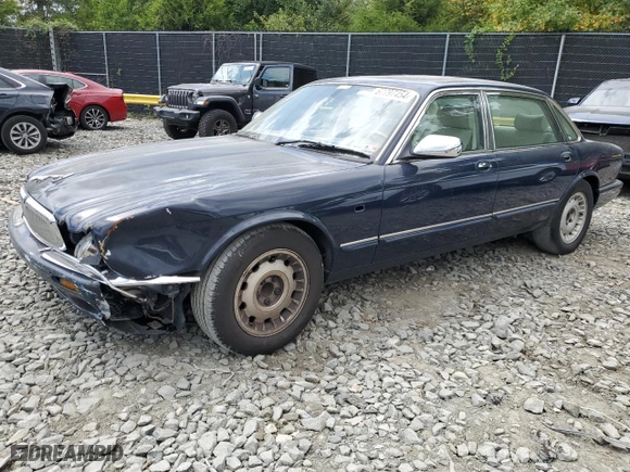 2000 Jaguar XJ VDP with VIN SAJDA24CXYLF13463, listed as a Copart auction lot 67797454 with 144,765 mi miles and Clean Title. Bid and sale history available at carsss.com. Image 1.