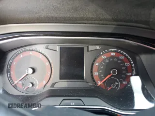 2019 Volkswagen Jetta GLI S z VIN 3VW6T7BU8KM252439, wystawiony jako Copart lot #71389362 z przebiegiem Nie podano mil oraz . Historia ofert i sprzedaży dostępna na DreamBid. Obrazek 9.