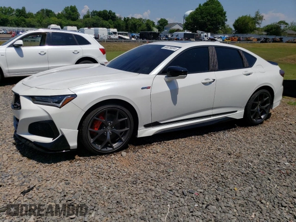 2022 Acura TLX w/A-Spec Pkg with VIN 19UUB2F63KA001533, listed as a Copart auction lot 60026834 with 18,120 mi miles and Salvage Title. Bid and sale history available at carsss.com. Image 1.