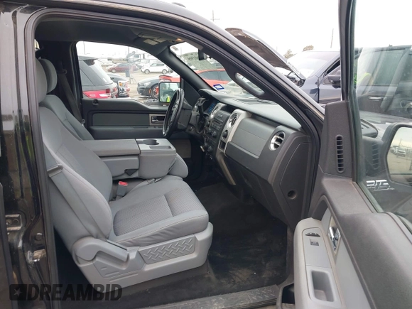 2011 Ford F-150 XLT with VIN 1FTFW1ET8BFB33994, listed as a IAAI auction lot 41601905 with 93,075 mi miles. Bid and sale history available at carsss.com. Image 5.