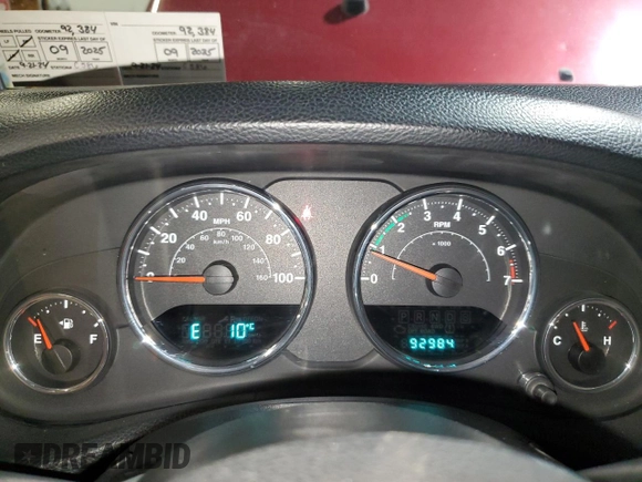 2012 Jeep Wrangler Unlimited Sport z VIN 1C4BJWDG8CL282181, wystawiony jako Copart lot #53863375 z przebiegiem 92 984 mil mil oraz Szkoda całkowita • Salvage title. Historia ofert i sprzedaży dostępna na DreamBid. Obrazek 9.
