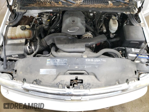 2004 Chevrolet Suburban Z71 with VIN 3GNFK16Z84G317016, listed as a Copart auction lot 74145374 with 257,362 mi miles and Clean Title. Bid and sale history available at carsss.com. Image 12.