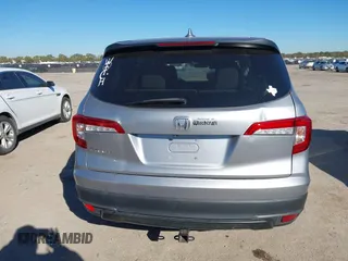 2019 Honda Pilot LX with VIN 5FNYF5H14KB029906, listed as a IAAI auction lot 40859425 with 77,920 mi miles. Bid and sale history available at carsss.com. Image 17.