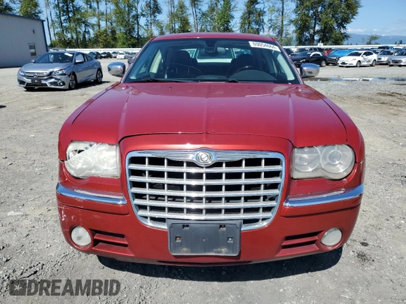 2008 Chrysler 300 C Hemi with VIN 2C3KA63H48H218609, listed as a Copart auction lot 69054664 with 184,118 mi miles and Salvage Title. Bid and sale history available at carsss.com. Image 5.