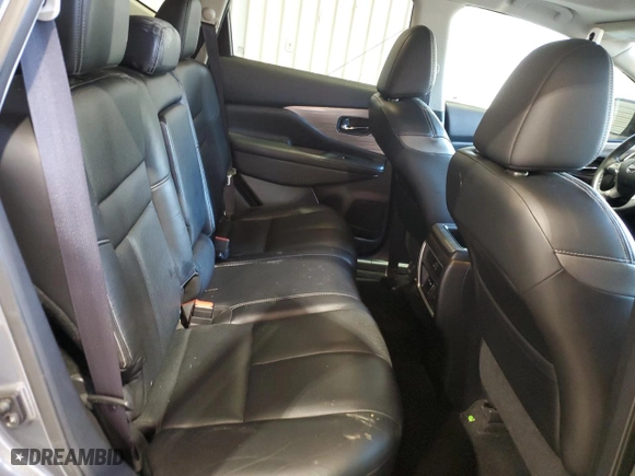 2015 Nissan Murano SV with VIN 5N1AZ2MG5FN247776, listed as a Copart auction lot 85752614 with 134,844 mi miles and Salvage Title. Bid and sale history available at carsss.com. Image 12.