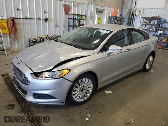 2015 Ford Fusion SE Hybrid with VIN 3FA6P0LU2FR149741, listed as a Copart auction lot 51973175 with 171,999 mi miles and Clean Title. Bid and sale history available at DreamBid. Image 1.