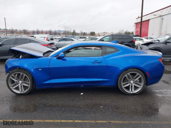 2016 Chevrolet Camaro 2LT with VIN 1G1FC1RS7G0178700, listed as a IAAI auction lot 41501341 with 89,996 mi miles. Bid and sale history available at carsss.com. Image 15.