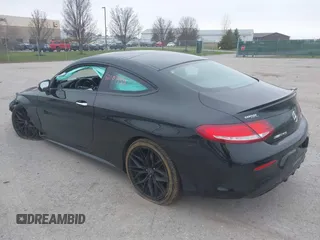 2017 Mercedes-Benz C 43 AMG с VIN WDDWJ6EB1HF475157, выставлен на аукционе IAAI как лот 42007450 с пробегом 68 762 миль миль и . История ставок и продаж доступна на DreamBid. Изображение 3.