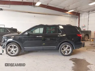 2012 Ford Explorer Limited z VIN 1FMHK8F88CGA47681, wystawiony jako IAAI lot #42488145 z przebiegiem 151 736 mil mil oraz . Historia ofert i sprzedaży dostępna na DreamBid. Obrazek 14.