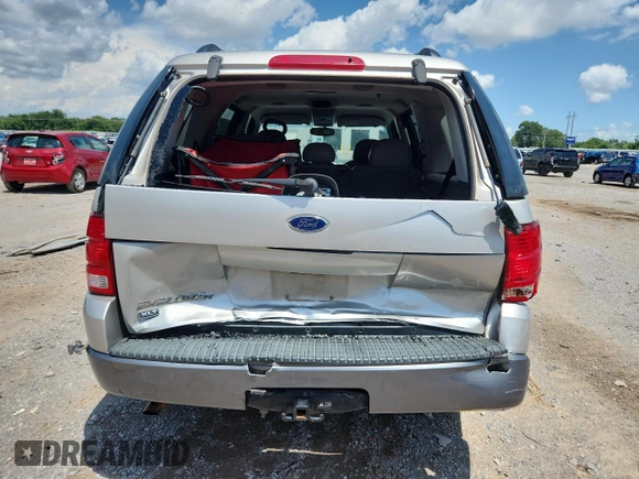 2004 Ford Explorer XLT z VIN 1FMZU63K84ZA25995, wystawiony jako Copart lot #64020595 z przebiegiem 239 155 mil mil oraz Szkoda całkowita • Salvage title. Historia ofert i sprzedaży dostępna na DreamBid. Obrazek 6.
