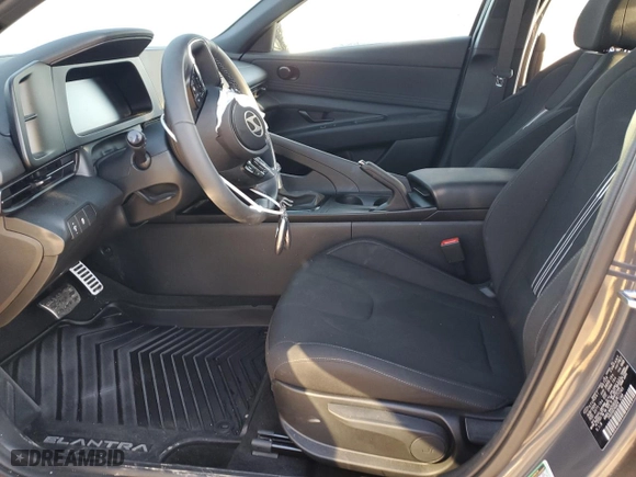 2025 Hyundai Elantra SEL Sport with VIN KMHLM4DG6SU877745, listed as a Copart auction lot 88795335 with 1,302 mi miles and Salvage Title. Bid and sale history available at carsss.com. Image 7.