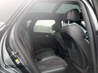 2018 Audi SQ5 Premium Plus z VIN WA1A4AFY6J2106237, wystawiony jako Copart lot #55771355 z przebiegiem 119 584 mil mil oraz Tytuł czysty. Historia ofert i sprzedaży dostępna na DreamBid. Obrazek 11.