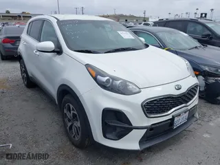 2020 Kia Sportage LX with VIN KNDPM3AC5L7736800, listed as a IAAI auction lot 41757962 with 55,792 mi miles. Bid and sale history available at carsss.com. Image 1.