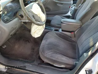 2002 Chevrolet Malibu with VIN 1G1ND52J12M513596, listed as a Copart auction lot 79084393 with 175,976 mi miles and Salvage Title. Bid and sale history available at carsss.com. Image 7.