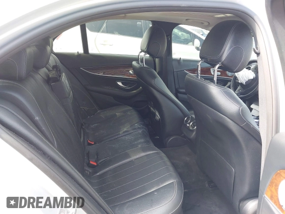 2018 Mercedes-Benz E 300 with VIN WDDZF4JB4JA427194, listed as a IAAI auction lot 42610082 with Not provided miles and . Bid and sale history available at DreamBid. Image 8.